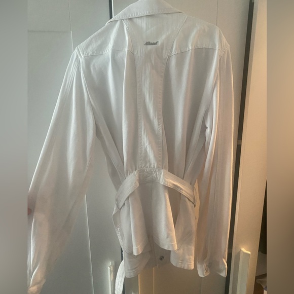 asymmetrical diesel shacket - Picture 2 of 9
